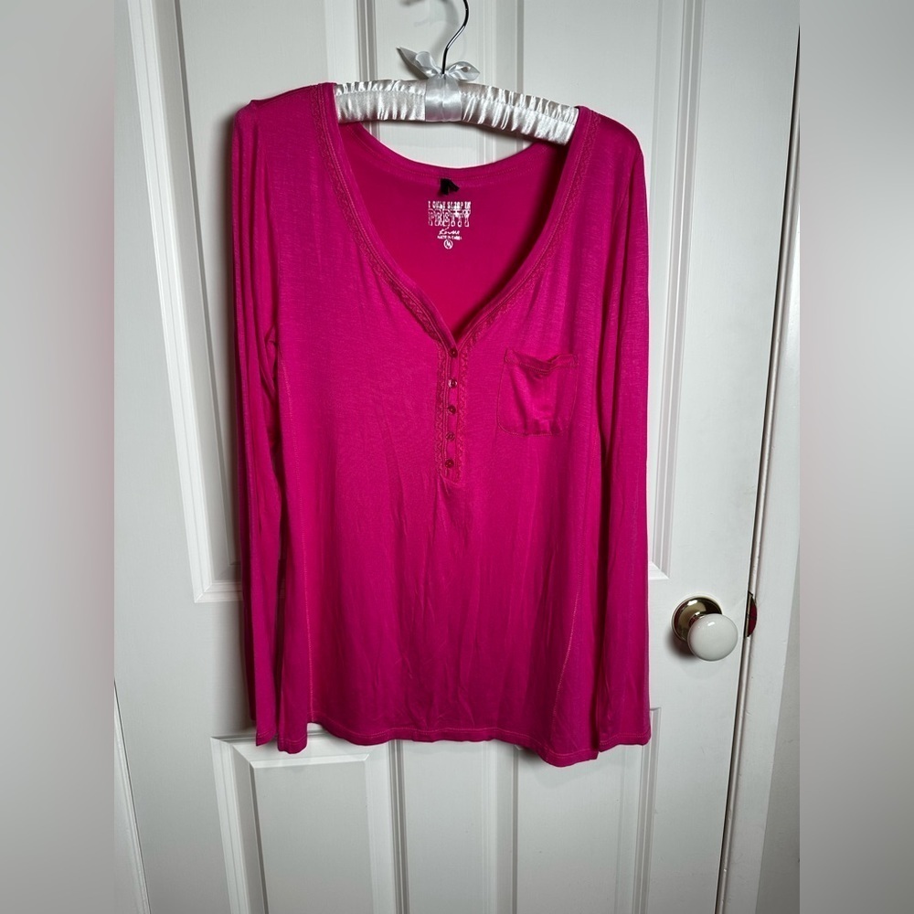 Kensie Fuchsia Long Sleeve Top